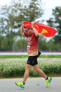 BIB: 
                            <button type="button" onclick="openModal(27895316)" class="btn btn-primary btn-sm float-right btn-popup" data-toggle="modal" data-target=".modal-high-quality">
                        <i class="fas fa-shopping-cart"></i> Add to Cart
                    </button>
                                            <button type="button" onclick="isThisMe(27895316, true)" class="btn btn-success btn-sm float-right btn-popup btn-isme hidden" data-toggle="tooltip" data-placement="bottom" title="นี่คือรูปของคุณใช่ไหม คลิกที่นี่เพื่อเอาเข้าอัลบั้ม">
                        <i class="fas fa-plus"></i> Add to album
                    </button>
                    <button type="button" onclick="isThisMe(27895316, false)" class="btn btn-warning btn-sm float-right btn-popup btn-isnotme hidden">
                        <i class="fas fa-ban"></i> Remove from album
                    </button>